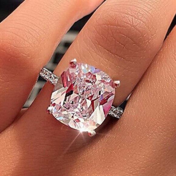 NEW 925 Sterling Silver Simulated Diamond 💍 Ring - Picture 9 of 10